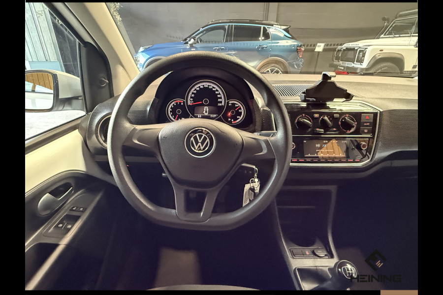 Volkswagen up! 1.0 BMT move up! Airco. Bluetooth. Lichtmetaal. Hollandse auto met NAP