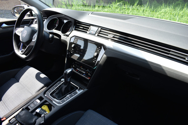 Volkswagen Passat Variant GTE 218PK DSG HYBRID GTE BUSINESS CAMERA/NAVI/STUURVERW.