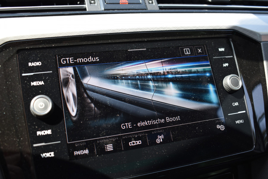 Volkswagen Passat Variant GTE 218PK DSG HYBRID GTE BUSINESS CAMERA/NAVI/STUURVERW.