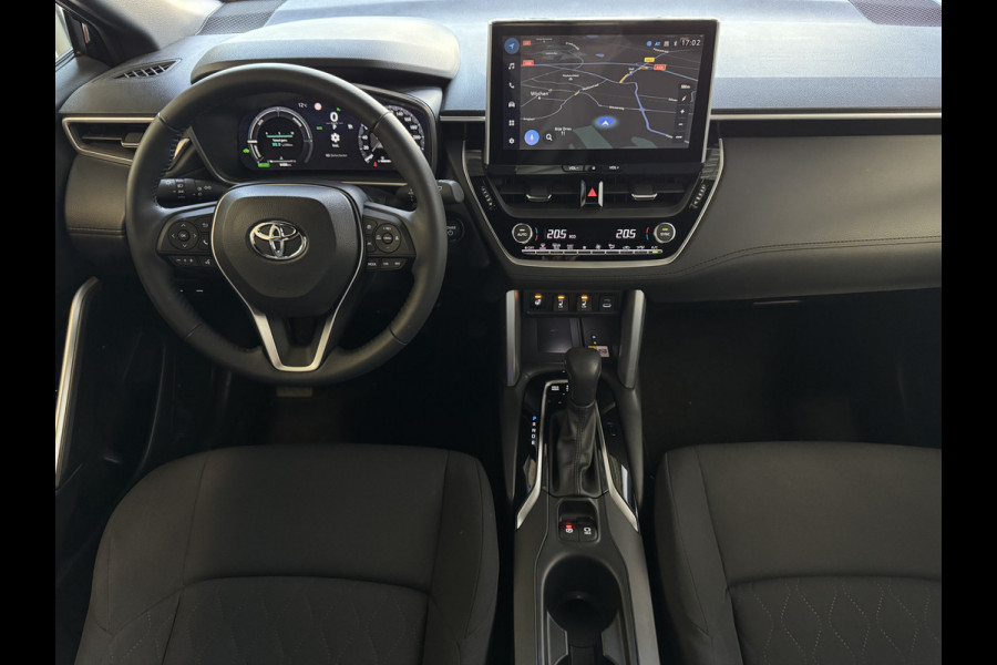 Toyota Corolla Cross HYBRID 140 2025 STYLE STOEL/STUUR VERW. ELEK.KLEP LED KEYLESS CARPLAY NAVI CAMERA ADAP CRUISE PDC Toyota Corolla Cross HYBRID 140 2025 STYLE STOEL/STUUR VERW. ELEK.KLEP LED KEYLESS CARPLAY NAVI CAMERA ADAP CRUISE PDC