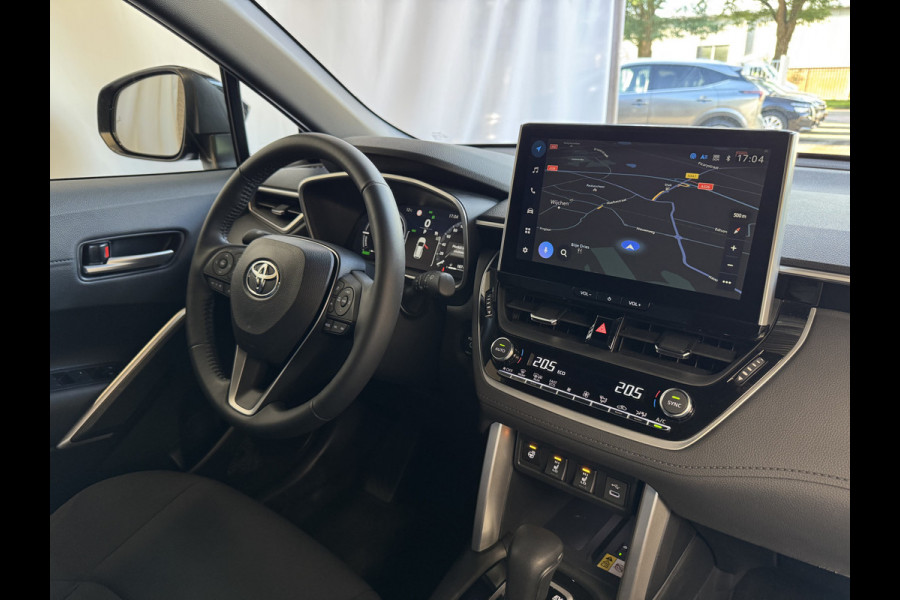 Toyota Corolla Cross HYBRID 140 2025 STYLE STOEL/STUUR VERW. ELEK.KLEP LED KEYLESS CARPLAY NAVI CAMERA ADAP CRUISE PDC Toyota Corolla Cross HYBRID 140 2025 STYLE STOEL/STUUR VERW. ELEK.KLEP LED KEYLESS CARPLAY NAVI CAMERA ADAP CRUISE PDC