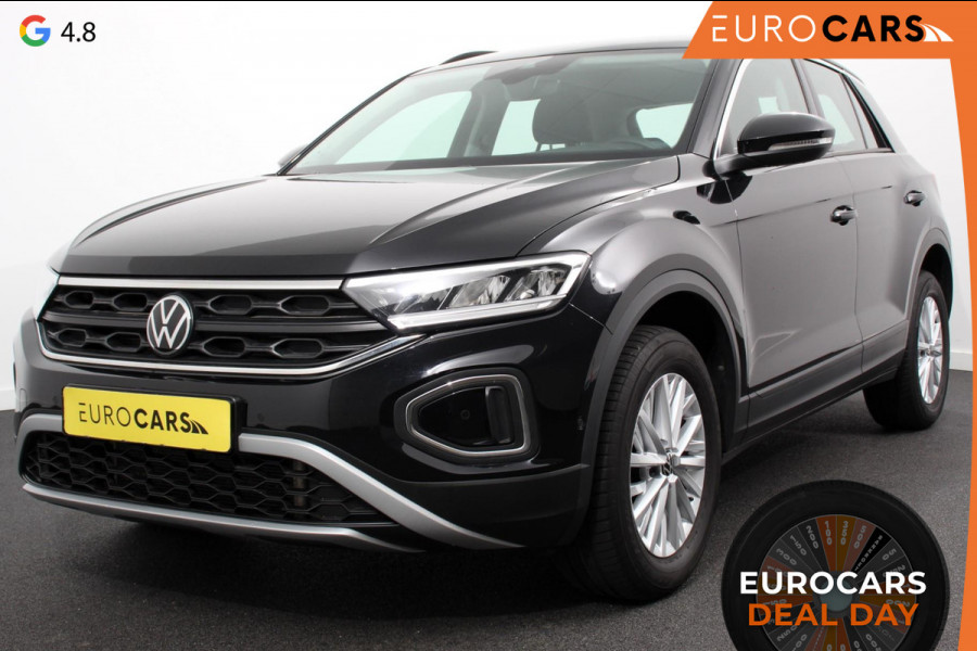 Volkswagen T-Roc 1.5 TSI 150pk DSG Life | Navigatie | Apple Carplay/Android Auto | Parkeersensoren | Camera | Adaptive Cruise Control | Park Assist | Stoelverwarming | Ledverlichting voor | Virtual Cockpit | Climate Control Volkswagen T-Roc 1.5 TSI 150pk DSG Life | Navigatie | Apple Carplay/Android Auto | Parkeersensoren | Camera | Adaptive Cruise Control | Park Assist | Stoelverwarming | Ledverlichting voor | Virtual Cockpit | Climate Control