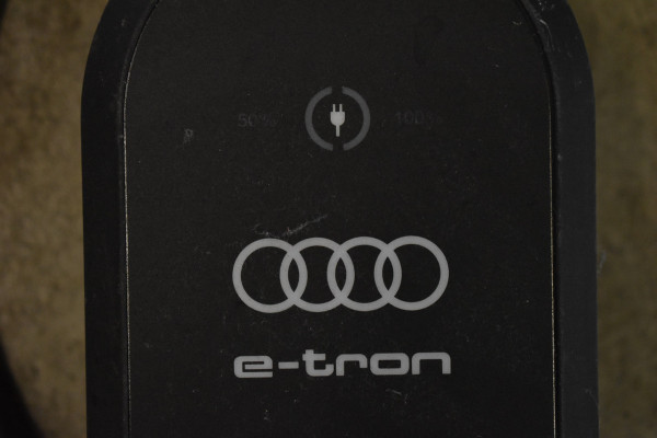 Audi Q3 45 TFSIe 245PK HYBRID S-TRONIC EDITION NAVI/PDC/BLUETOOTH Audi Q3 45 TFSIe 245PK HYBRID S-TRONIC EDITION NAVI/PDC/BLUETOOTH