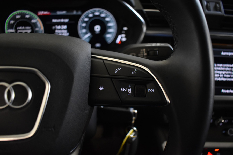 Audi Q3 45 TFSIe 245PK HYBRID S-TRONIC EDITION NAVI/PDC/BLUETOOTH Audi Q3 45 TFSIe 245PK HYBRID S-TRONIC EDITION NAVI/PDC/BLUETOOTH