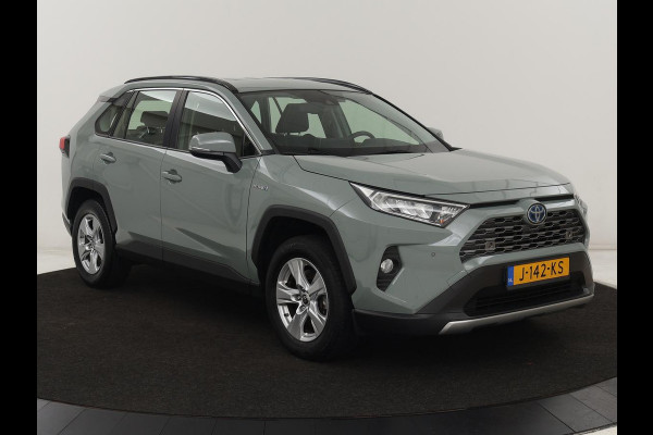 Toyota RAV4 2.5 Hybrid Active | 1e eigenaar | Trekhaak | Adaptive cruise | Camera | Carplay | Full LED | Digital Cockpit | Climate control | Parkeerhulp Toyota RAV4 2.5 Hybrid Active | 1e eigenaar | Trekhaak | Adaptive cruise | Camera | Carplay | Full LED | Digital Cockpit | Climate control | Parkeerhulp