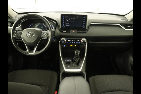 Toyota RAV4 2.5 Hybrid Active | 1e eigenaar | Trekhaak | Adaptive cruise | Camera | Carplay | Full LED | Digital Cockpit | Climate control | Parkeerhulp Toyota RAV4 2.5 Hybrid Active | 1e eigenaar | Trekhaak | Adaptive cruise | Camera | Carplay | Full LED | Digital Cockpit | Climate control | Parkeerhulp