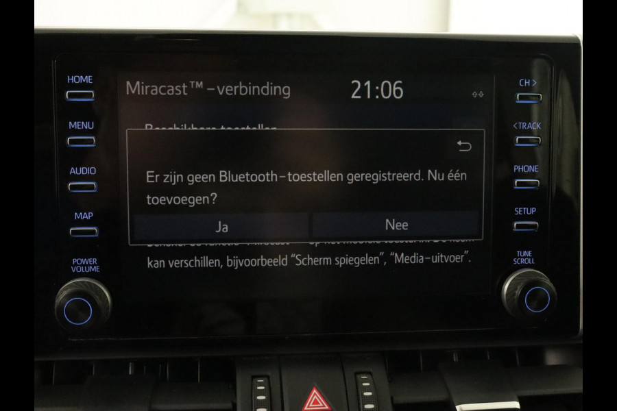 Toyota RAV4 2.5 Hybrid Active | 1e eigenaar | Trekhaak | Adaptive cruise | Camera | Carplay | Full LED | Digital Cockpit | Climate control | Parkeerhulp Toyota RAV4 2.5 Hybrid Active | 1e eigenaar | Trekhaak | Adaptive cruise | Camera | Carplay | Full LED | Digital Cockpit | Climate control | Parkeerhulp