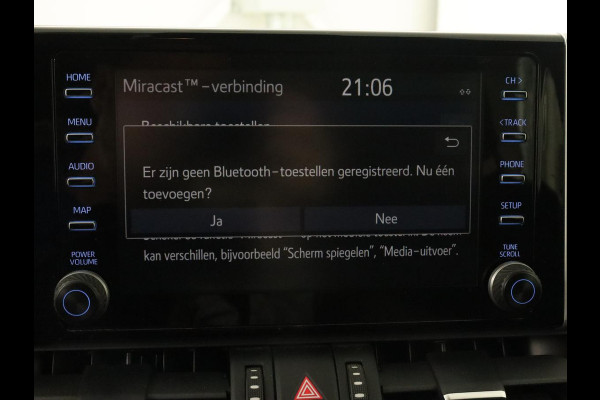 Toyota RAV4 2.5 Hybrid Active | 1e eigenaar | Trekhaak | Adaptive cruise | Camera | Carplay | Full LED | Digital Cockpit | Climate control | Parkeerhulp Toyota RAV4 2.5 Hybrid Active | 1e eigenaar | Trekhaak | Adaptive cruise | Camera | Carplay | Full LED | Digital Cockpit | Climate control | Parkeerhulp