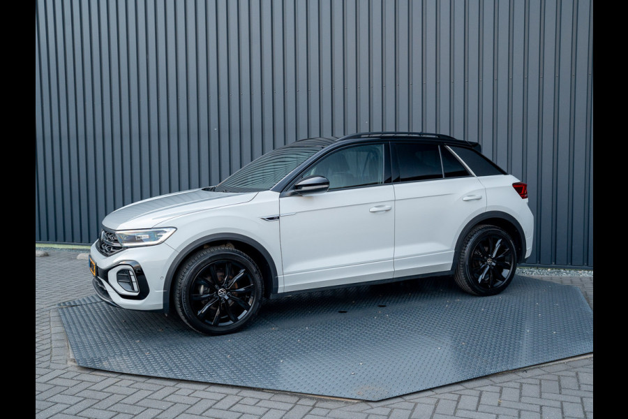 Volkswagen T-Roc 1.5 TSI R-Line Business | Standkachel | Trekhaak afnb. | IQ Light | Camera | Prijs Rijklaar!! Volkswagen T-Roc 1.5 TSI R-Line Business | Standkachel | Trekhaak afnb. | IQ Light | Camera | Prijs Rijklaar!!