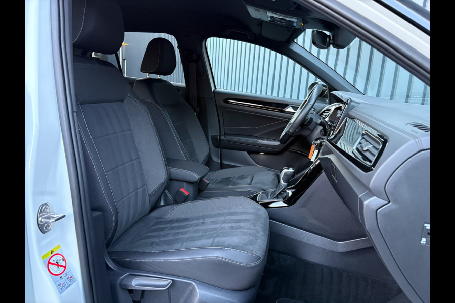 Volkswagen T-Roc 1.5 TSI R-Line Business | Standkachel | Trekhaak afnb. | IQ Light | Camera | Prijs Rijklaar!! Volkswagen T-Roc 1.5 TSI R-Line Business | Standkachel | Trekhaak afnb. | IQ Light | Camera | Prijs Rijklaar!!