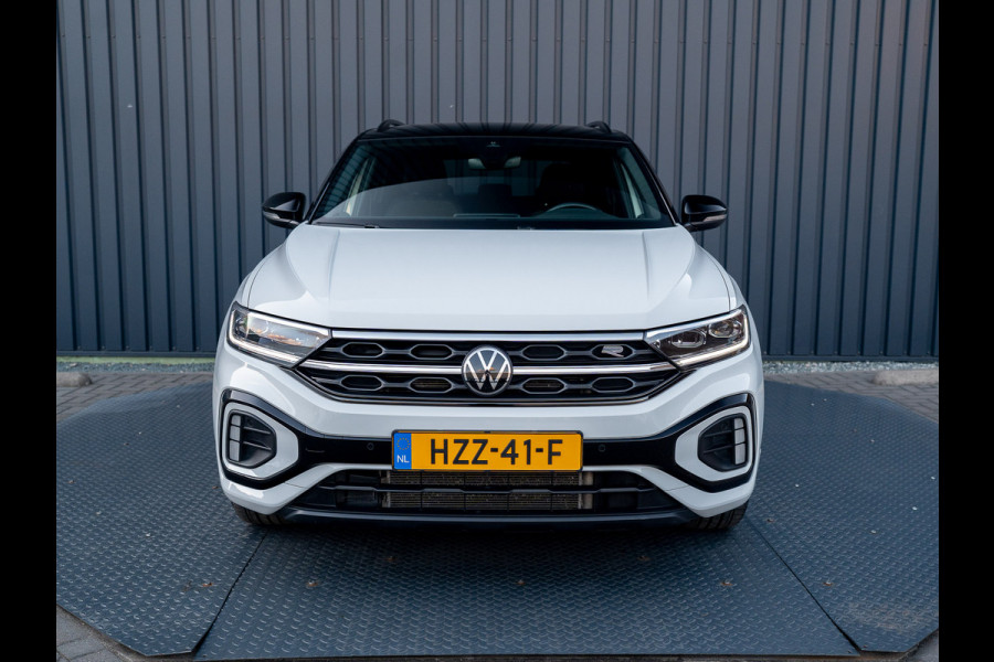 Volkswagen T-Roc 1.5 TSI R-Line Business | Standkachel | Trekhaak afnb. | IQ Light | Camera | Prijs Rijklaar!! Volkswagen T-Roc 1.5 TSI R-Line Business | Standkachel | Trekhaak afnb. | IQ Light | Camera | Prijs Rijklaar!!