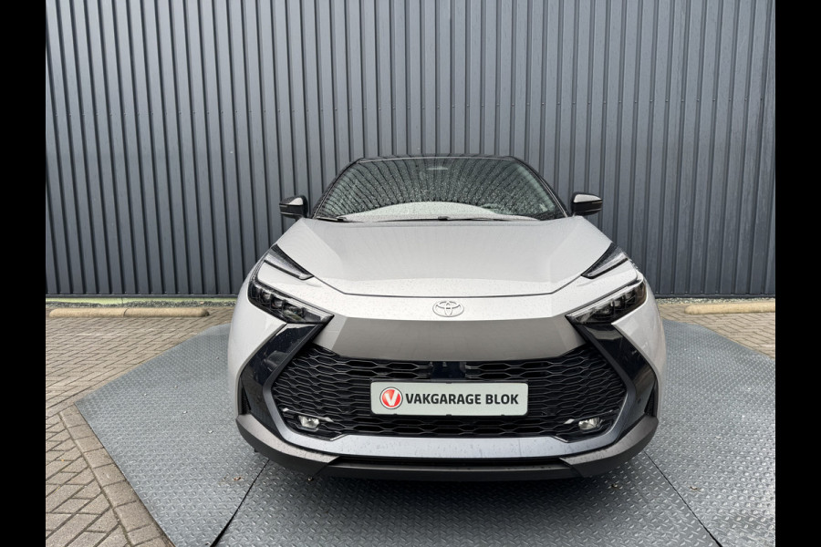Toyota C-HR 1.8 Hybrid 140 Executive / Bi tone | Afnm. Trekhaak | JBL | Rijklaar!!! Toyota C-HR 1.8 Hybrid 140 Executive / Bi tone | Afnm. Trekhaak | JBL | Rijklaar!!!