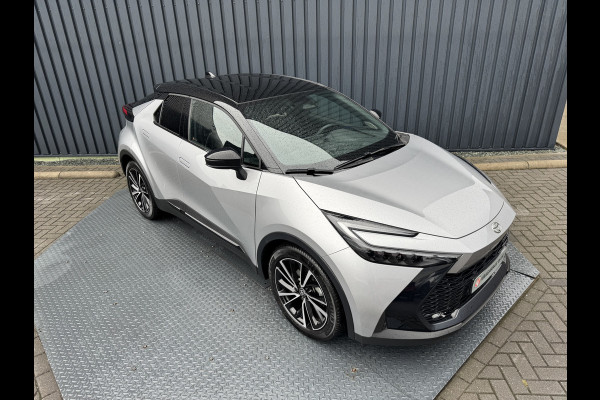 Toyota C-HR 1.8 Hybrid 140 Executive / Bi tone | Afnm. Trekhaak | JBL | Rijklaar!!! Toyota C-HR 1.8 Hybrid 140 Executive / Bi tone | Afnm. Trekhaak | JBL | Rijklaar!!!