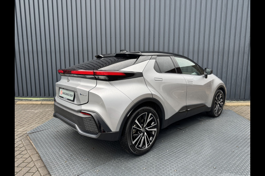 Toyota C-HR 1.8 Hybrid 140 Executive / Bi tone | Afnm. Trekhaak | JBL | Rijklaar!!! Toyota C-HR 1.8 Hybrid 140 Executive / Bi tone | Afnm. Trekhaak | JBL | Rijklaar!!!