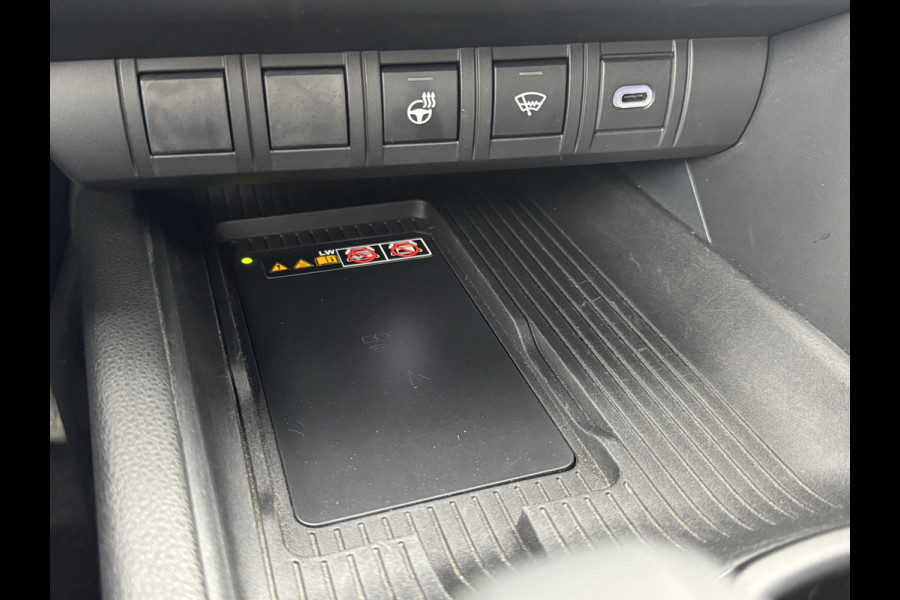 Toyota C-HR 1.8 Hybrid 140 Executive / Bi tone | Afnm. Trekhaak | JBL | Rijklaar!!! Toyota C-HR 1.8 Hybrid 140 Executive / Bi tone | Afnm. Trekhaak | JBL | Rijklaar!!!