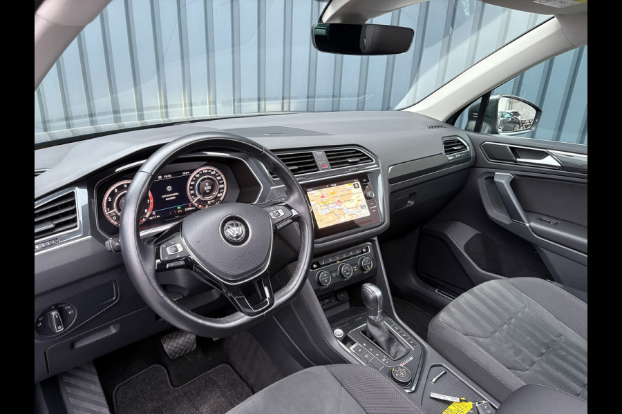 Volkswagen Tiguan 1.4 TSI 4Motion Highline | 1e eigenaar | Panodak | Camera | Keyless | LED | Elk. A-klep | Prijs Rijklaar!!