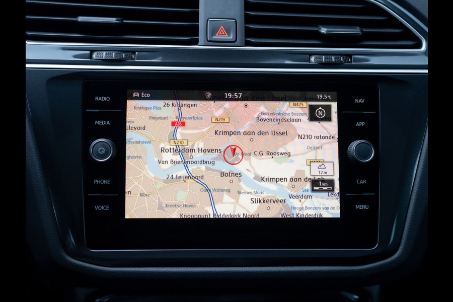 Volkswagen Tiguan 1.4 TSI 4Motion Highline | 1e eigenaar | Panodak | Camera | Keyless | LED | Elk. A-klep | Prijs Rijklaar!!