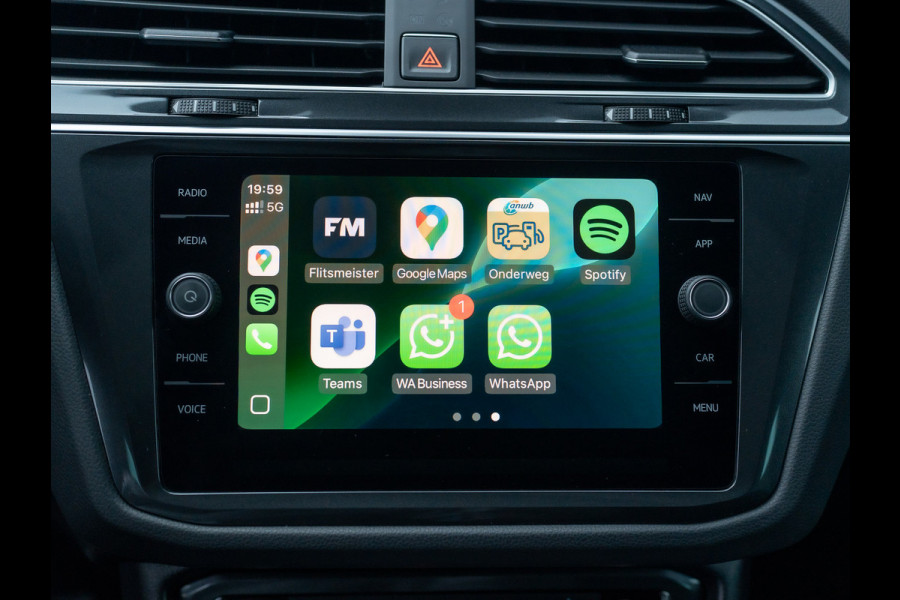 Volkswagen Tiguan 1.4 TSI 4Motion Highline | 1e eigenaar | Panodak | Camera | Keyless | LED | Elk. A-klep | Prijs Rijklaar!!