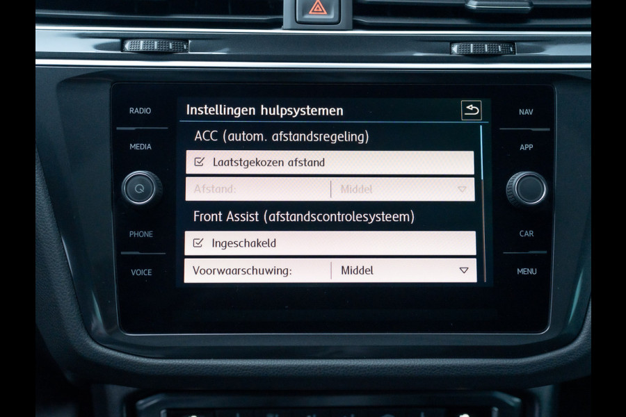 Volkswagen Tiguan 1.4 TSI 4Motion Highline | 1e eigenaar | Panodak | Camera | Keyless | LED | Elk. A-klep | Prijs Rijklaar!!