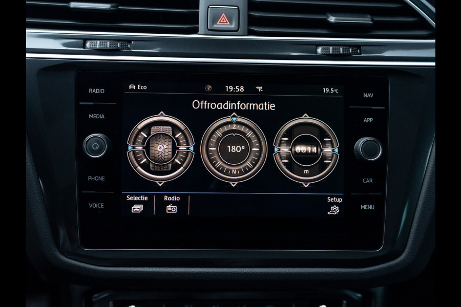 Volkswagen Tiguan 1.4 TSI 4Motion Highline | 1e eigenaar | Panodak | Camera | Keyless | LED | Elk. A-klep | Prijs Rijklaar!!