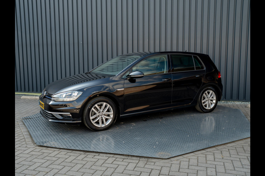 Volkswagen Golf 1.5 TSI 130Pk Comfortline Business | Adapt. Cr. | Climate Control | Parkeersensoren V&A | Prijs Rijklaar!! Volkswagen Golf 1.5 TSI 130Pk Comfortline Business | Adapt. Cr. | Climate Control | Parkeersensoren V&A | Prijs Rijklaar!!