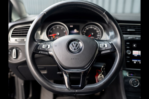 Volkswagen Golf 1.5 TSI 130Pk Comfortline Business | Adapt. Cr. | Climate Control | Parkeersensoren V&A | Prijs Rijklaar!! Volkswagen Golf 1.5 TSI 130Pk Comfortline Business | Adapt. Cr. | Climate Control | Parkeersensoren V&A | Prijs Rijklaar!!