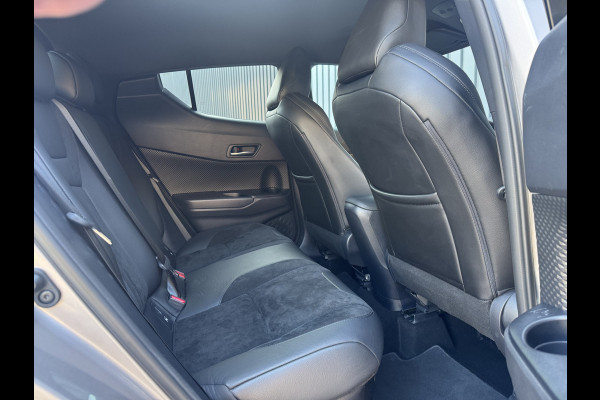 Toyota C-HR 2.0 Hybrid Executive / Bi tone | Leer/alcantara | JBL | LED | BSM | Rijklaar!!!