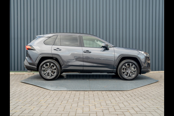 Toyota RAV4 2.5 Hybrid Business Plus | Nwe Model | Elk. A-klep | Keyless | Stoelverwarming | Camera | PDC V&A | Prijs Rijklaar!! Toyota RAV4 2.5 Hybrid Business Plus | Nwe Model | Elk. A-klep | Keyless | Stoelverwarming | Camera | PDC V&A | Prijs Rijklaar!!