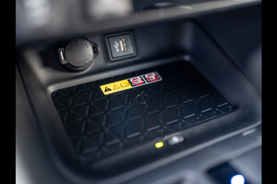 Toyota RAV4 2.5 Hybrid AWD Style/ Bi-Tone | Stoel & Stuur verw. | 19'' | Camera | Elk A-klep | Keyless | Prijs Rijklaar!!