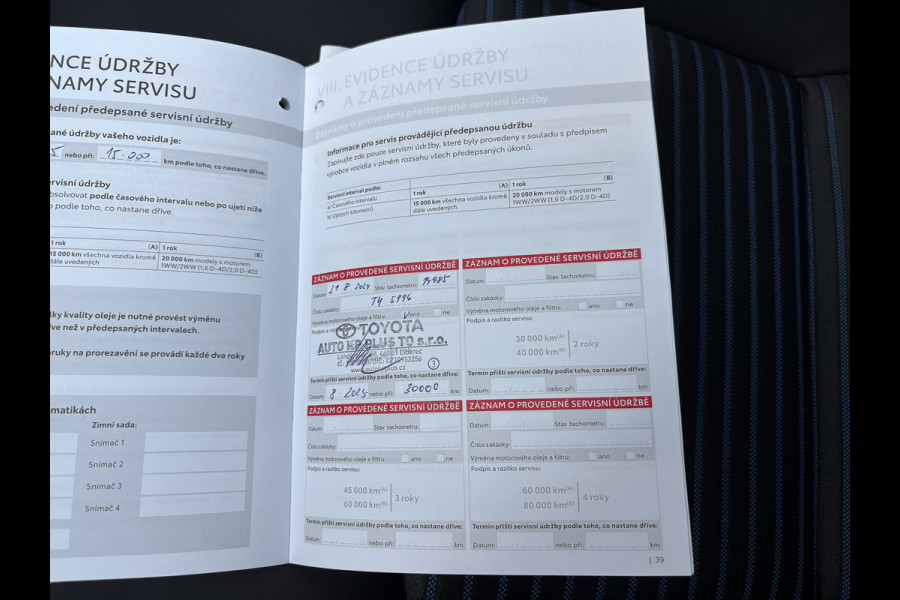 Toyota RAV4 2.5 Hybrid AWD Style/ Bi-Tone | Stoel & Stuur verw. | 19'' | Camera | Elk A-klep | Keyless | Prijs Rijklaar!!