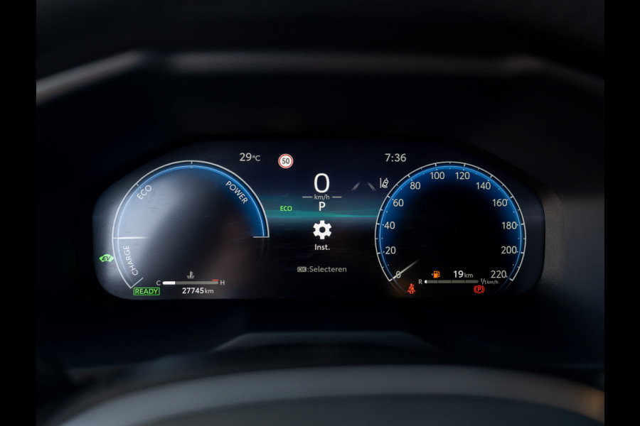 Toyota RAV4 2.5 Hybrid AWD Style/ Bi-Tone | Stoel & Stuur verw. | 19'' | Camera | Elk A-klep | Keyless | Prijs Rijklaar!!