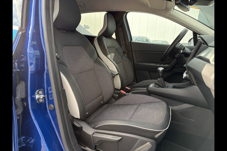 Renault Captur 1.0 TCe 100 Intens | Navi | Apple Carplay/ Android Auto | Prijs Rijklaar!! Renault Captur 1.0 TCe 100 Intens | Navi | Apple Carplay/ Android Auto | Prijs Rijklaar!!