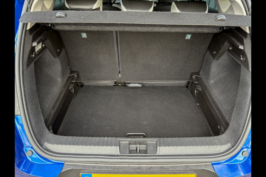 Renault Captur 1.0 TCe 100 Intens | Navi | Apple Carplay/ Android Auto | Prijs Rijklaar!! Renault Captur 1.0 TCe 100 Intens | Navi | Apple Carplay/ Android Auto | Prijs Rijklaar!!