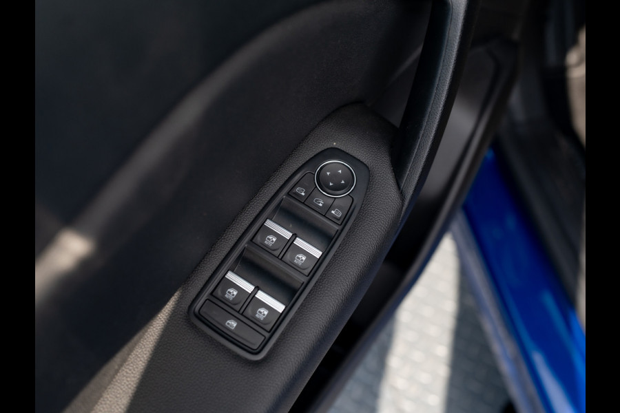 Renault Captur 1.0 TCe 100 Intens | Navi | Apple Carplay/ Android Auto | Prijs Rijklaar!! Renault Captur 1.0 TCe 100 Intens | Navi | Apple Carplay/ Android Auto | Prijs Rijklaar!!