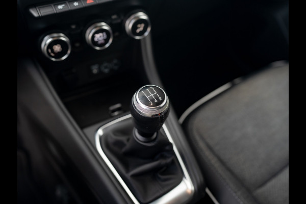 Renault Captur 1.0 TCe 100 Intens | Navi | Apple Carplay/ Android Auto | Prijs Rijklaar!! Renault Captur 1.0 TCe 100 Intens | Navi | Apple Carplay/ Android Auto | Prijs Rijklaar!!