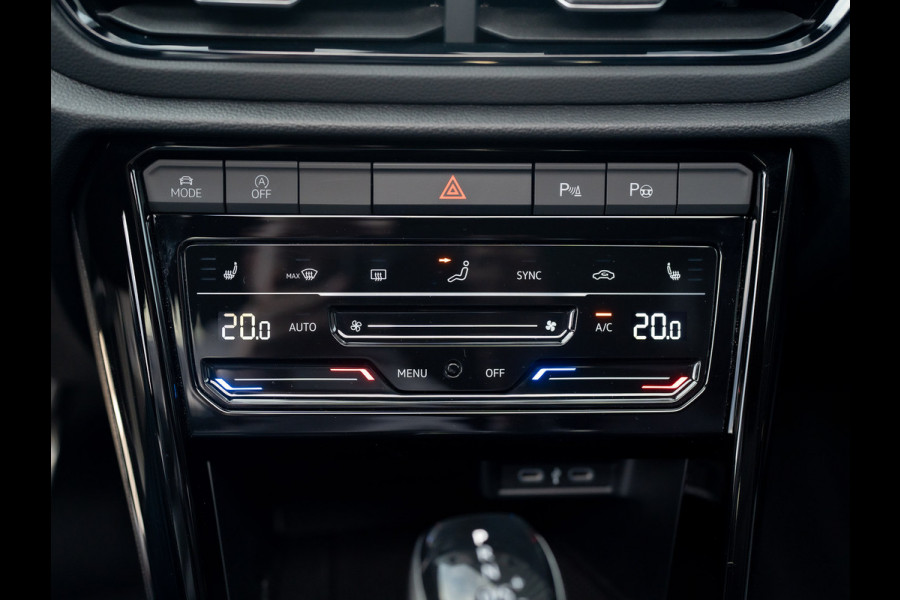 Volkswagen T-Roc 1.5 TSI R-Line Business | Panodak | Beats | Keyless | Trekhaak afnb | IQ Light | Side Assist | Prijs Rijklaar!! Volkswagen T-Roc 1.5 TSI R-Line Business | Panodak | Beats | Keyless | Trekhaak afnb | IQ Light | Side Assist | Prijs Rijklaar!!