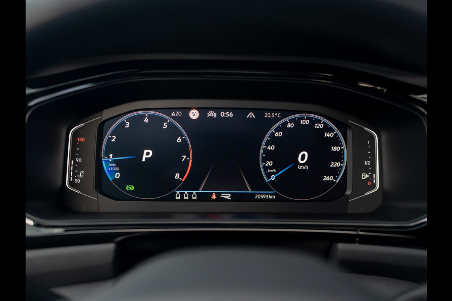 Volkswagen T-Roc 1.5 TSI R-Line Business | Panodak | Beats | Keyless | Trekhaak afnb | IQ Light | Side Assist | Prijs Rijklaar!! Volkswagen T-Roc 1.5 TSI R-Line Business | Panodak | Beats | Keyless | Trekhaak afnb | IQ Light | Side Assist | Prijs Rijklaar!!