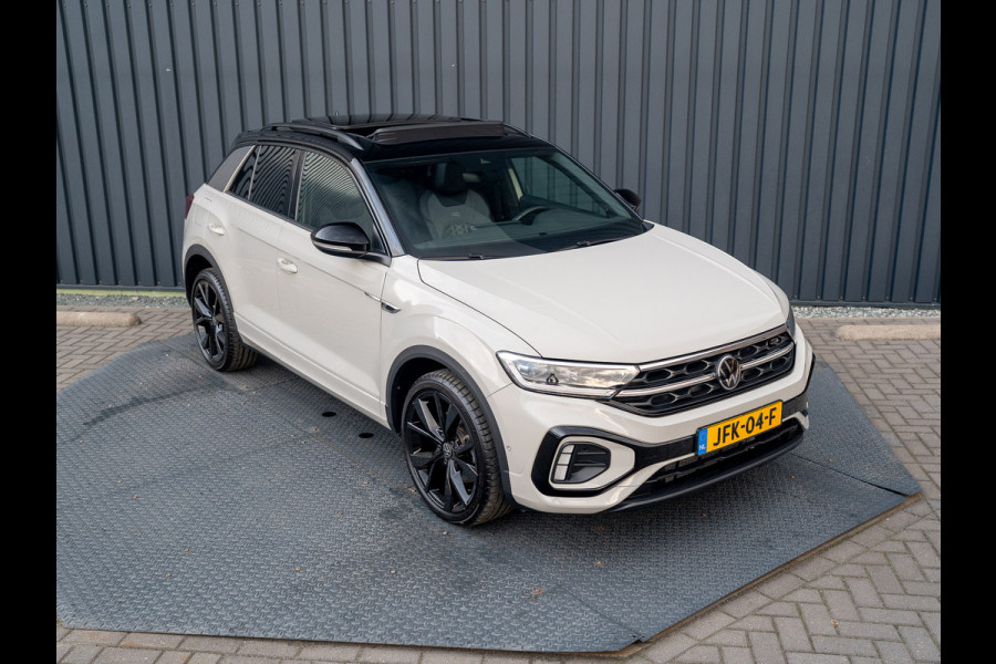 Volkswagen T-Roc 1.5 TSI R-Line Business | Panodak | Beats | Keyless | Trekhaak afnb | IQ Light | Side Assist | Prijs Rijklaar!! Volkswagen T-Roc 1.5 TSI R-Line Business | Panodak | Beats | Keyless | Trekhaak afnb | IQ Light | Side Assist | Prijs Rijklaar!!