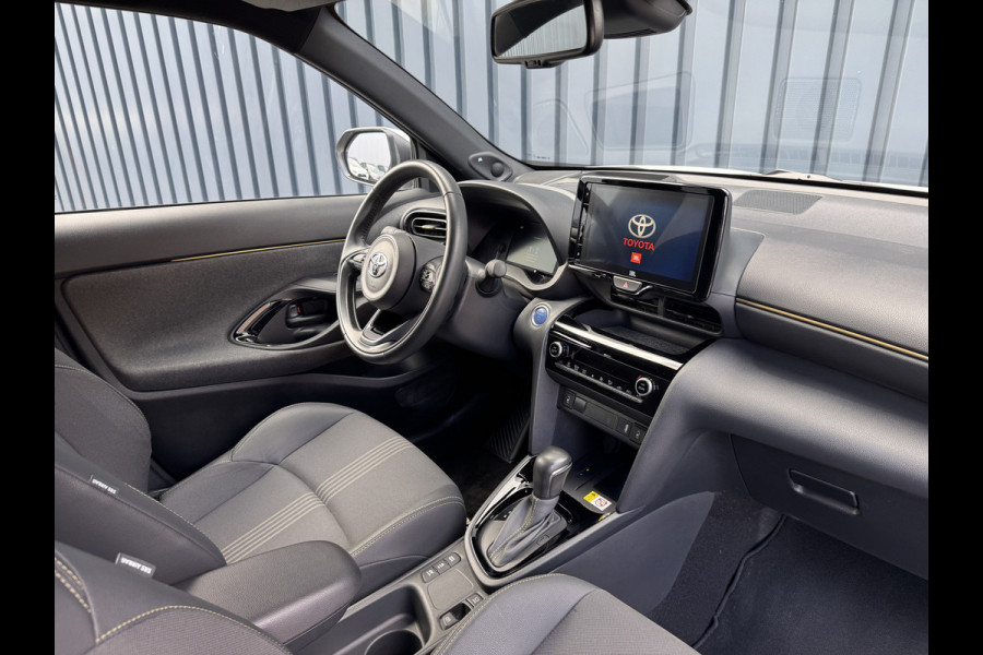 Toyota Yaris Cross 1.5 Hybrid Adventure | Afnm. Trekhaak | JBL | Head-up | BSM | Rijklaar!! Toyota Yaris Cross 1.5 Hybrid Adventure | Afnm. Trekhaak | JBL | Head-up | BSM | Rijklaar!!