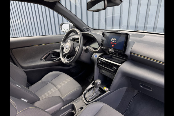 Toyota Yaris Cross 1.5 Hybrid Adventure | Afnm. Trekhaak | JBL | Head-up | BSM | Rijklaar!! Toyota Yaris Cross 1.5 Hybrid Adventure | Afnm. Trekhaak | JBL | Head-up | BSM | Rijklaar!!