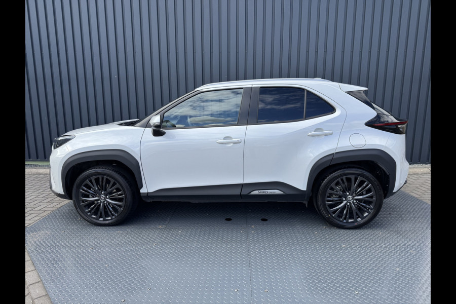 Toyota Yaris Cross 1.5 Hybrid Adventure | Afnm. Trekhaak | JBL | Head-up | BSM | Rijklaar!! Toyota Yaris Cross 1.5 Hybrid Adventure | Afnm. Trekhaak | JBL | Head-up | BSM | Rijklaar!!