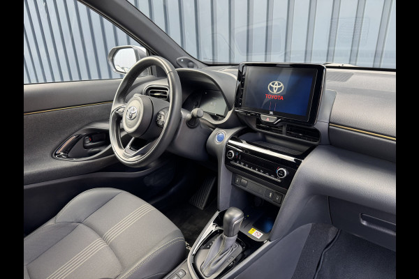 Toyota Yaris Cross 1.5 Hybrid Adventure | Afnm. Trekhaak | JBL | Head-up | BSM | Rijklaar!! Toyota Yaris Cross 1.5 Hybrid Adventure | Afnm. Trekhaak | JBL | Head-up | BSM | Rijklaar!!