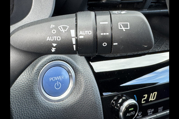 Toyota Yaris Cross 1.5 Hybrid Adventure | Afnm. Trekhaak | JBL | Head-up | BSM | Rijklaar!! Toyota Yaris Cross 1.5 Hybrid Adventure | Afnm. Trekhaak | JBL | Head-up | BSM | Rijklaar!!