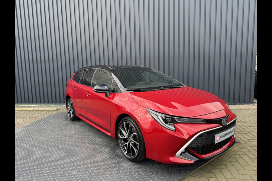 Toyota Corolla Touring Sports 2.0 Hybrid Executive / Bi tone | Pano schuif- kantel dak | JBL | Head-up | Sport stoelen | Rijklaar!!! Toyota Corolla Touring Sports 2.0 Hybrid Executive / Bi tone | Pano schuif- kantel dak | JBL | Head-up | Sport stoelen | Rijklaar!!!