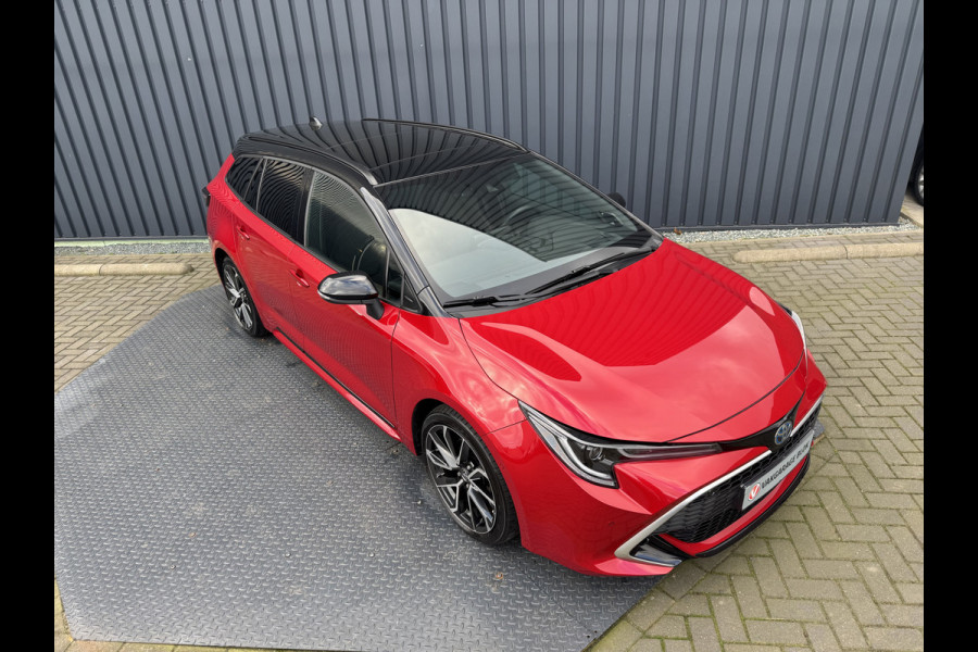 Toyota Corolla Touring Sports 2.0 Hybrid Executive / Bi tone | Pano schuif- kantel dak | JBL | Head-up | Sport stoelen | Rijklaar!!! Toyota Corolla Touring Sports 2.0 Hybrid Executive / Bi tone | Pano schuif- kantel dak | JBL | Head-up | Sport stoelen | Rijklaar!!!