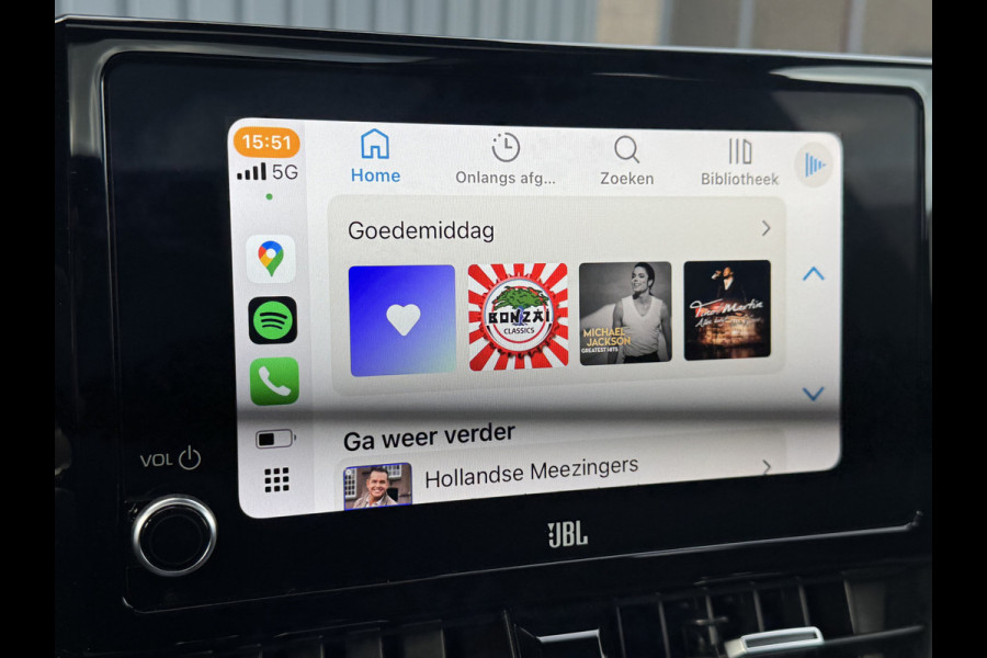 Toyota Corolla Touring Sports 2.0 Hybrid Executive / Bi tone | Pano schuif- kantel dak | JBL | Head-up | Sport stoelen | Rijklaar!!! Toyota Corolla Touring Sports 2.0 Hybrid Executive / Bi tone | Pano schuif- kantel dak | JBL | Head-up | Sport stoelen | Rijklaar!!!