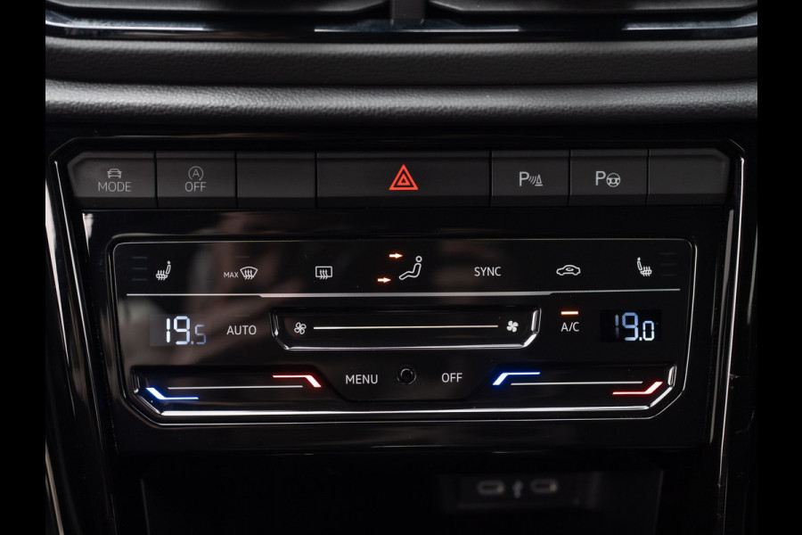 Volkswagen T-Roc 1.5 TSI 150Pk R-Line Business | Black Style | Keyless | IQ Light | 19'' | Trekhaak afnb. | Camera | Side Assist | Prijs Rijklaar!! Volkswagen T-Roc 1.5 TSI 150Pk R-Line Business | Black Style | Keyless | IQ Light | 19'' | Trekhaak afnb. | Camera | Side Assist | Prijs Rijklaar!!