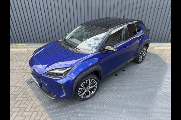 Toyota Yaris Cross 1.5 Hybrid Executive / Bi tone | Elektrische achterklep | JBL | Head-up | BSM | Rijklaar!!