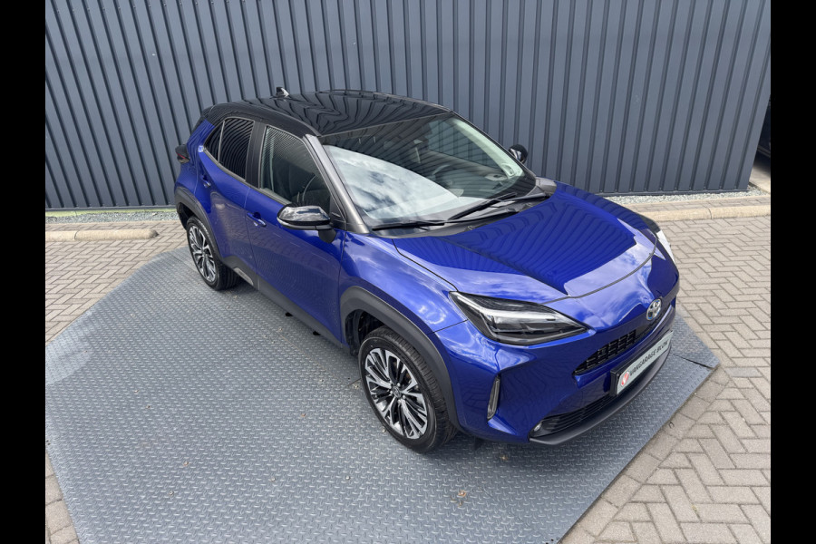 Toyota Yaris Cross 1.5 Hybrid Executive / Bi tone | Elektrische achterklep | JBL | Head-up | BSM | Rijklaar!!