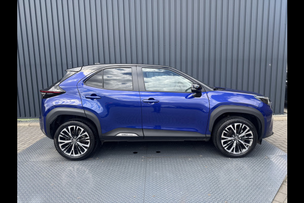 Toyota Yaris Cross 1.5 Hybrid Executive / Bi tone | Elektrische achterklep | JBL | Head-up | BSM | Rijklaar!!